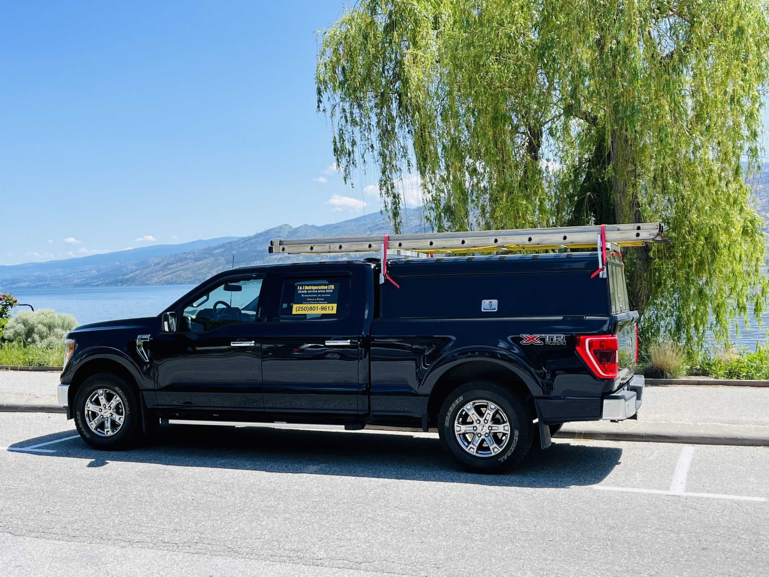 I & J Refrigeration Ltd | truck with logo
