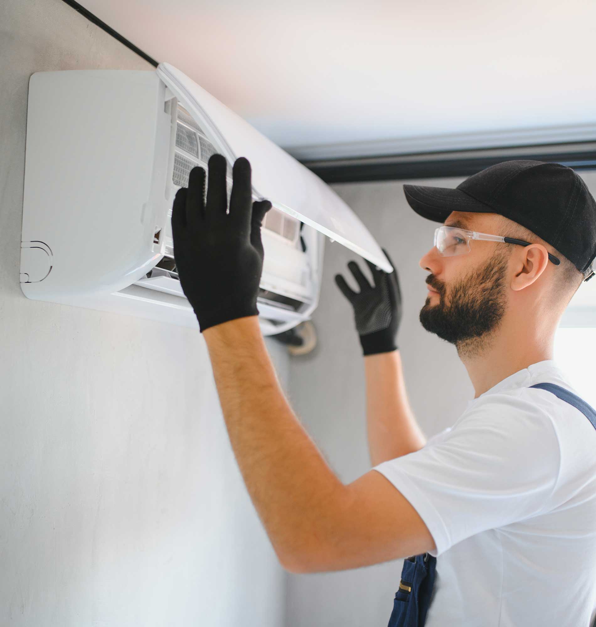 Repairman fix air conditioning systems Repairman fix air conditioning systems